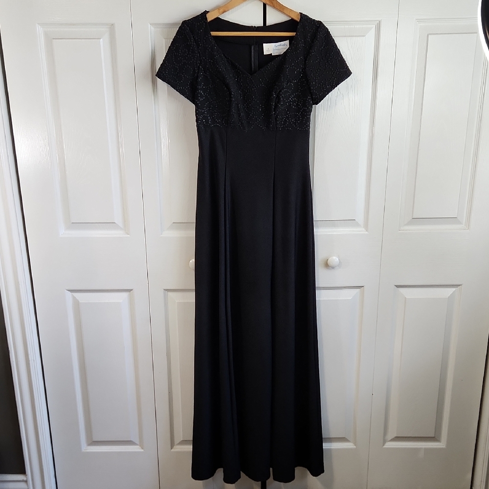 VTG Southeastern Apparel Melisma Dress Black Beaded Maxi Gown 4 Tall Evening